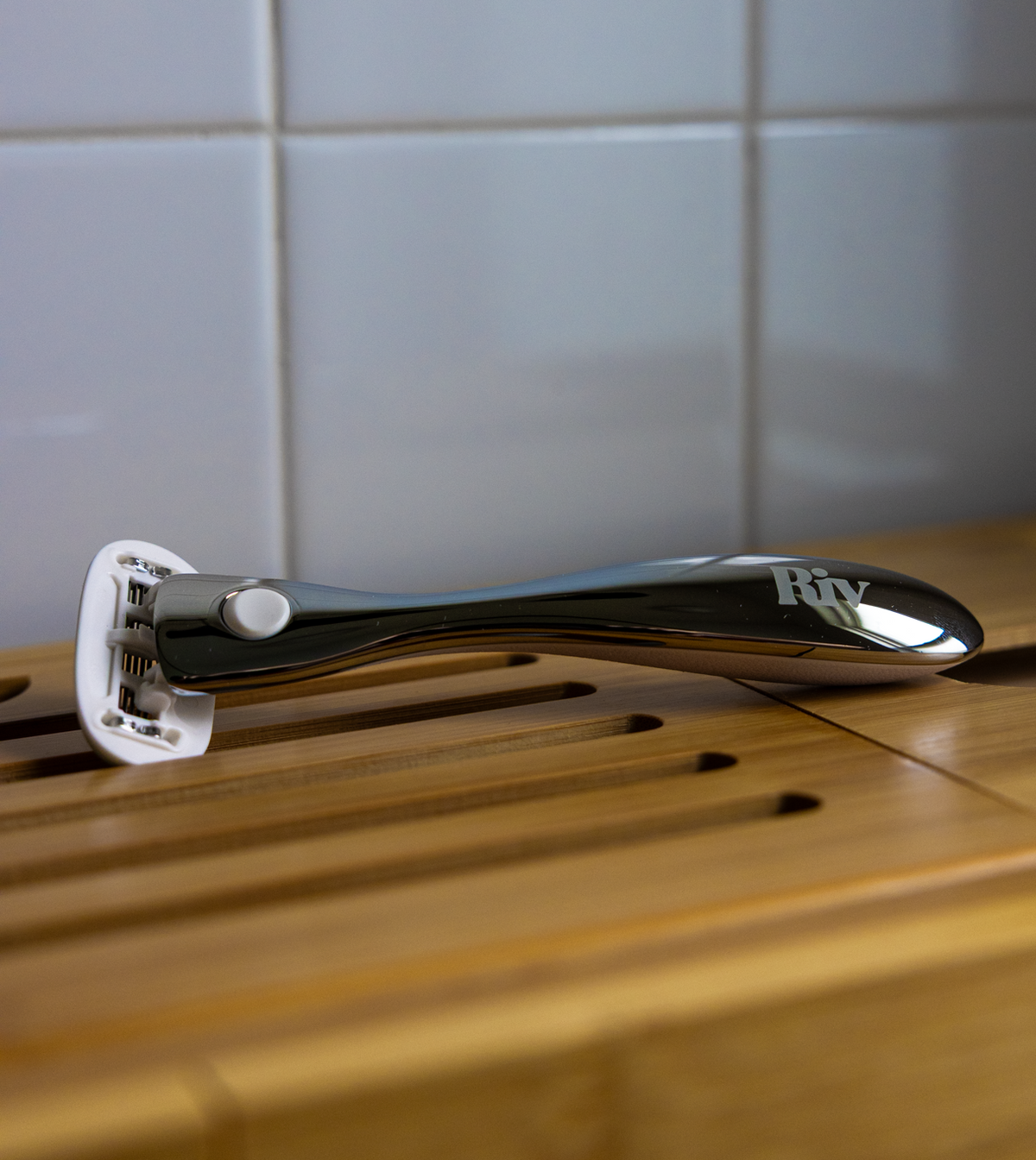 Women's Razor Metal Luxury Women’s Razor – Engineered for Precision, Designed to Last – Riv ...